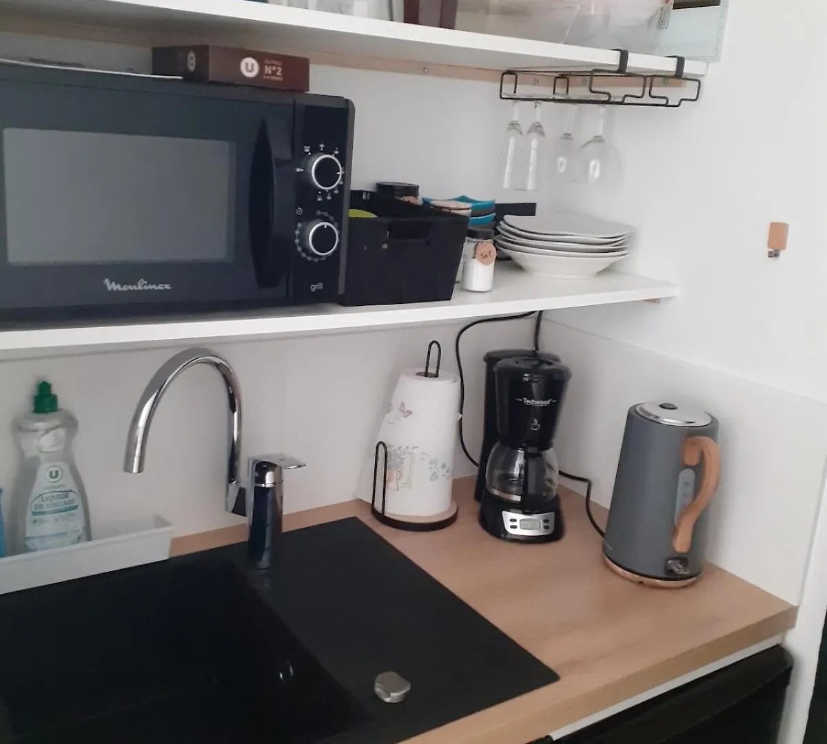 Studio Independant Chez L'Habitant Baguer-Pican アパート